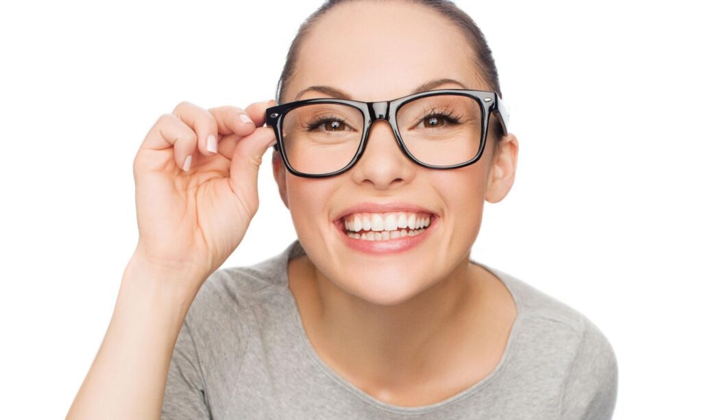 Woman thinking about lasik surgery risks